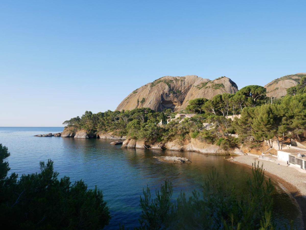Nature Hostel La Ciotat Exteriör bild